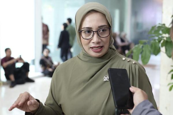 Jadi, Pasal 129 itu murni usulan DPR, bukan dari Apindo (Asosiasi Pengusaha Indonesia) atau serikat buruh.