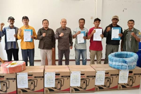 142 unit pompa tidak sekadar menjadi bantuan sarana, tetapi benar-benar dioperasikan dan dikawal pemanfaatannya untuk mendukung percepatan LTT.Â 