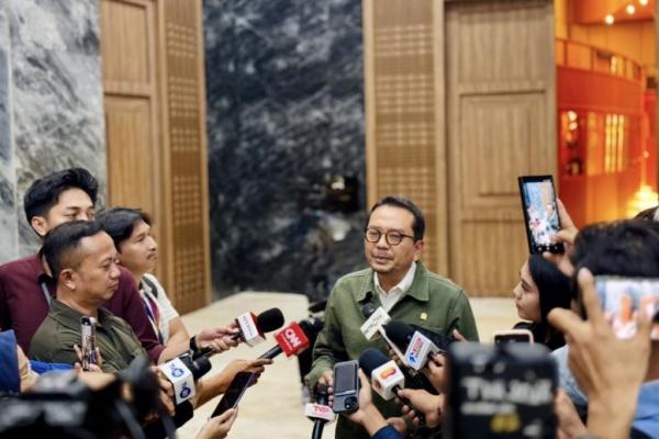 Selama ini relatif belum bisa secara koordinatif efektif untuk membangun komunikasi dan sistem komando yang sifatnya memang berjalan efektif dan cepat.