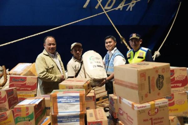 Bantuan diserahkan kepada BPBD untuk selanjutnya dikoordinasikan dan didistribusikan kepada masyarakat terdampak gempa di berbagai wilayah NTT sesuai kebutuhan.