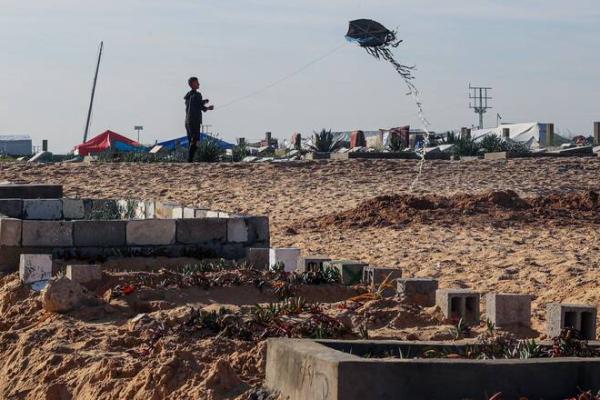 Sekretaris Jenderal Perserikatan Bangsa-Bangsa (PBB), Antonio Guterres, mendesak gencatan senjata permanen di Jalur Gaza jelang tiga tahun tragedi 7 Oktober