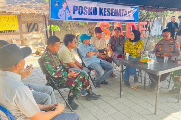 Saya sudah berkoordinasi agar revitalisasi pembangunan Desa Adat Sade dapat segera dilakukan. Ini bukan sekadar musibah bagi satu desa, tetapi duka bagi semua
