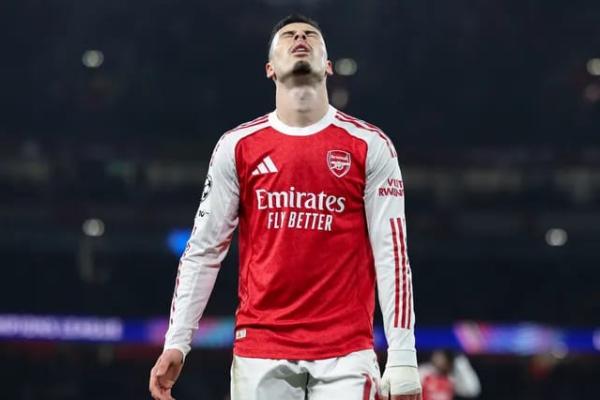 Gabriel Martinelli semakin dekat dengan pintu keluar Arsenal.