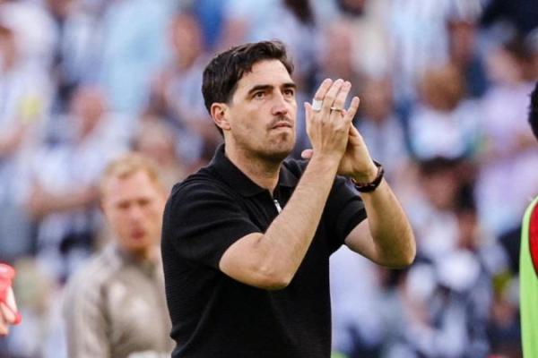 Pelatih Liverpool, Andoni Iraola, memuji perjuangan anak asuhnya setelah bermain imbang 2-2 melawan Newcastle United pada laga pembuka Premier League.