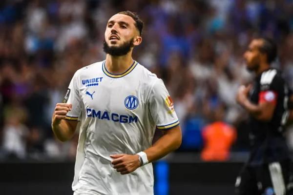 Tottenham Hotspur dikabarkan tertarik mendatangkan penyerang Marseille, Amine Gouiri, pada bursa transfer musim panas 2026.