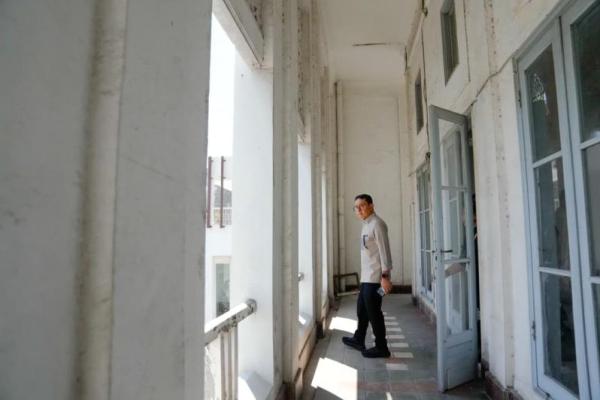 Menteri Kebudayaan (Menbud) Fadli Zon mengutarakan keinginannya untuk menyulap gedung eks Jiwasraya di Kota Lama Semarang, Jawa Tengah menjadi museum.