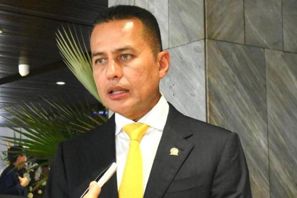 Tetapi kita berharap tidak terjadi letusan yang lebih besar lagi dan statusnya bisa segera turun level, sehingga masyarakat bisa beraktivitas lagi dengan aman