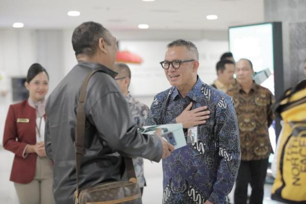 Memperkuat program Listen-Care-Act sebagai komitmen dalam mendengarkan, memahami, untuk kemudian menindaklanjuti masukan pelanggan