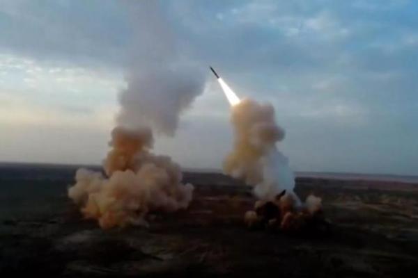 Sejumlah pesawat militer Amerika Serikat mengalami kerusakan di Pangkalan Udara Muwaffaq Salti, Yordania, akibat serangan Iran pada Rabu dini hari.
