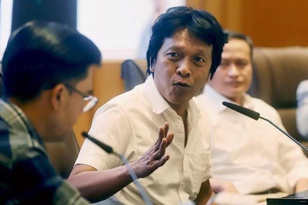 Adian Napitupulu mendorong negara mengambil peran lebih kuat dalam melindungi sekaligus mempromosikan produk pertanian dalam negeri.