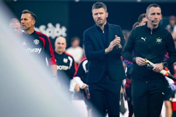 Pelatih Manchester United, Michael Carrick, tetap melihat banyak hal positif setelah timnya bermain imbang 1-1 melawan Fulham pada lanjutan Liga Inggris.
