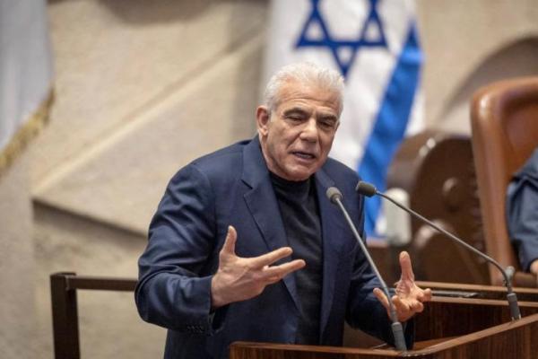Pemimpin oposisi Israel, Yair Lapid, mengecam Perdana Menteri Benjamin Netanyahu yang dinilai sengaja menakut-nakuti masyarakat terkait potensi serangan musuh