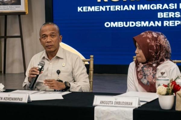 Kepala Lembaga Pemasyarakatan (Kalapas) Kelas IIA Cibinong, Bogor, Jawa Barat, Wisnu Hani Putranto, dipecat sebagai ASN Kementerian Imipas.