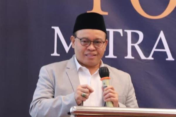 Kami memohon maaf atas ketidaknyamanan dan keresahan yang timbul. Akad nikah merupakan momen sakral bagi pasangan dan keluarga