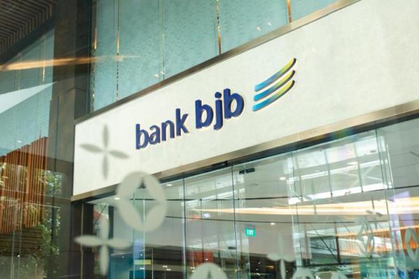 KPK menduga sekitar 50 persen dari total nilai proyek pengadaan senilai Rp410 miliar tidak digunakan untuk kebutuhan penempatan iklan BJB.