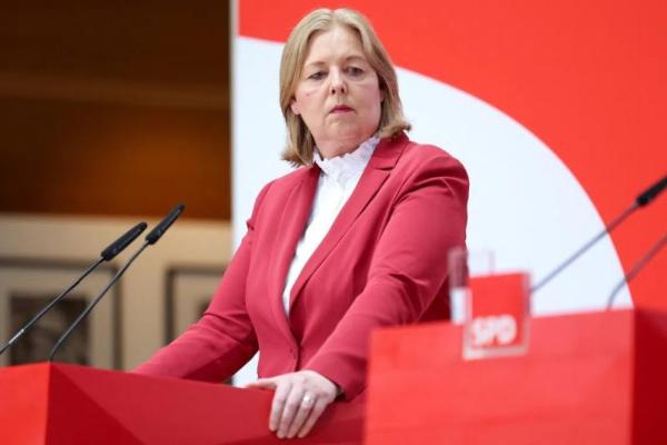 Menteri Tenaga Kerja Jerman sekaligus salah satu pemimpin Partai Sosial Demokrat (SPD), Baerbel Bas, resmi mengundurkan diri dari kedua jabatannya