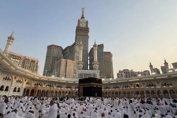 Kementerian Haji dan Umrah (Kemenhaj) memastikan tak ada jemaah umrah Indonesia yang menjadi korban serangan di tengah perkembangan situasi keamanan di Timteng