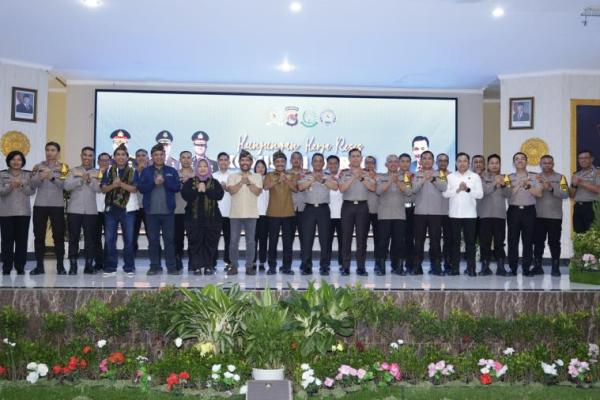 Komisi III DPR RI menegaskan bahwa penegakan hukum harus berlaku sama bagi semua pihak, tanpa memandang jabatan, kekuasaan, maupun pengaruh.