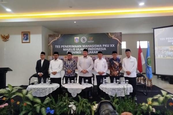 Keberadaan ulama sangat dibutuhkan dan diharapkan mampu membangun kehidupan masyarakat yang harmonis serta saling menghormati