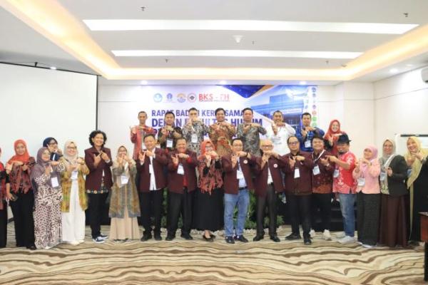 Pertemuan strategis yang berlangsung di Jakarta pada Rabu (14/10) ini menjadi momentum krusial untuk memperkuat kerja sama akademik