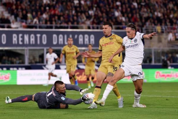 Asisten pelatih Inter Milan, Aleksandar Kolarov, menegaskan bahwa timnya terus berupaya membangun gaya permainan yang lebih agresif dan berintensitas tinggi.