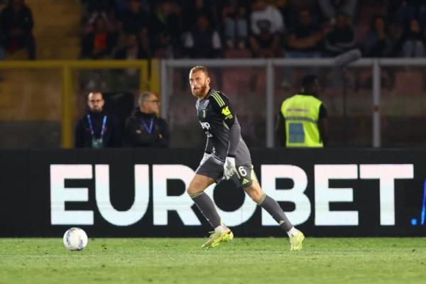 Kiper asal Italia, Michele Di Gregorio, berpeluang mengakhiri masa peminjamannya di klub Liga Premier, Bournemouth, lebih awal pada bursa transfer Januari