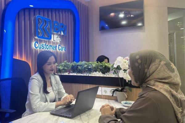 Apabila tertanggung meninggal dunia selama masa asuransi ahli waris berhak menerima santunan sebesar 100% Uang Pertanggungan.