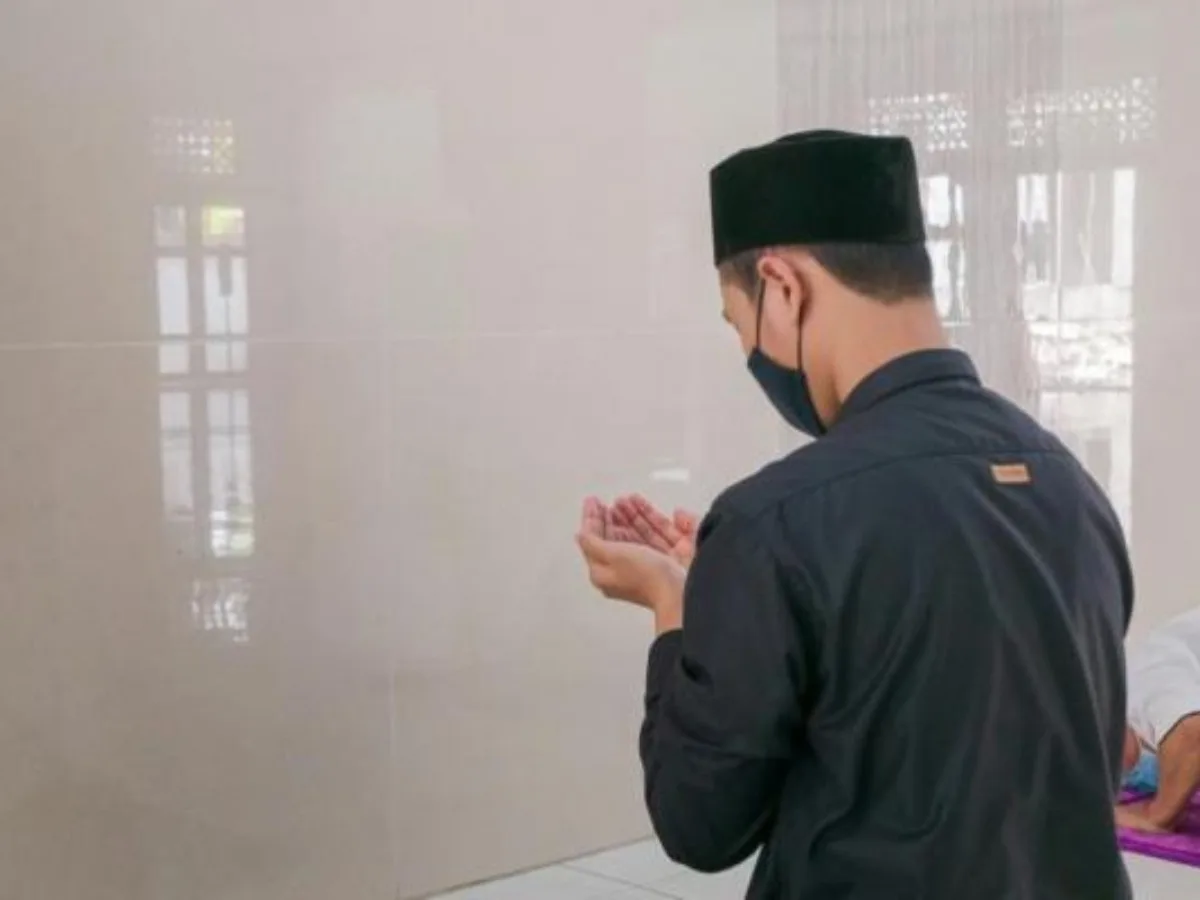 Doa untuk Melembutkan Hati Seseorang Lengkap dengan Artinya