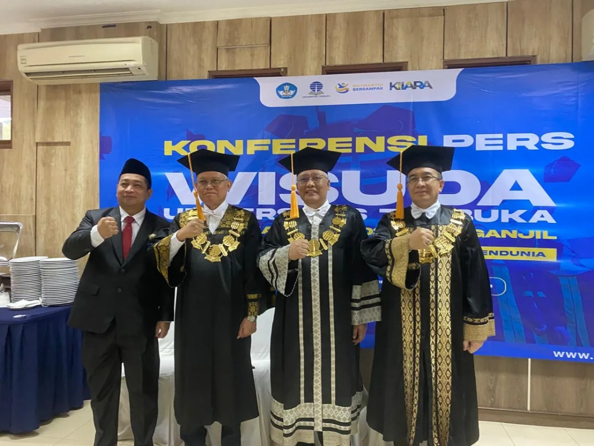 Lepas 2.183 Wisudawan, UT Tetap Komitmen Jaga Kualitas