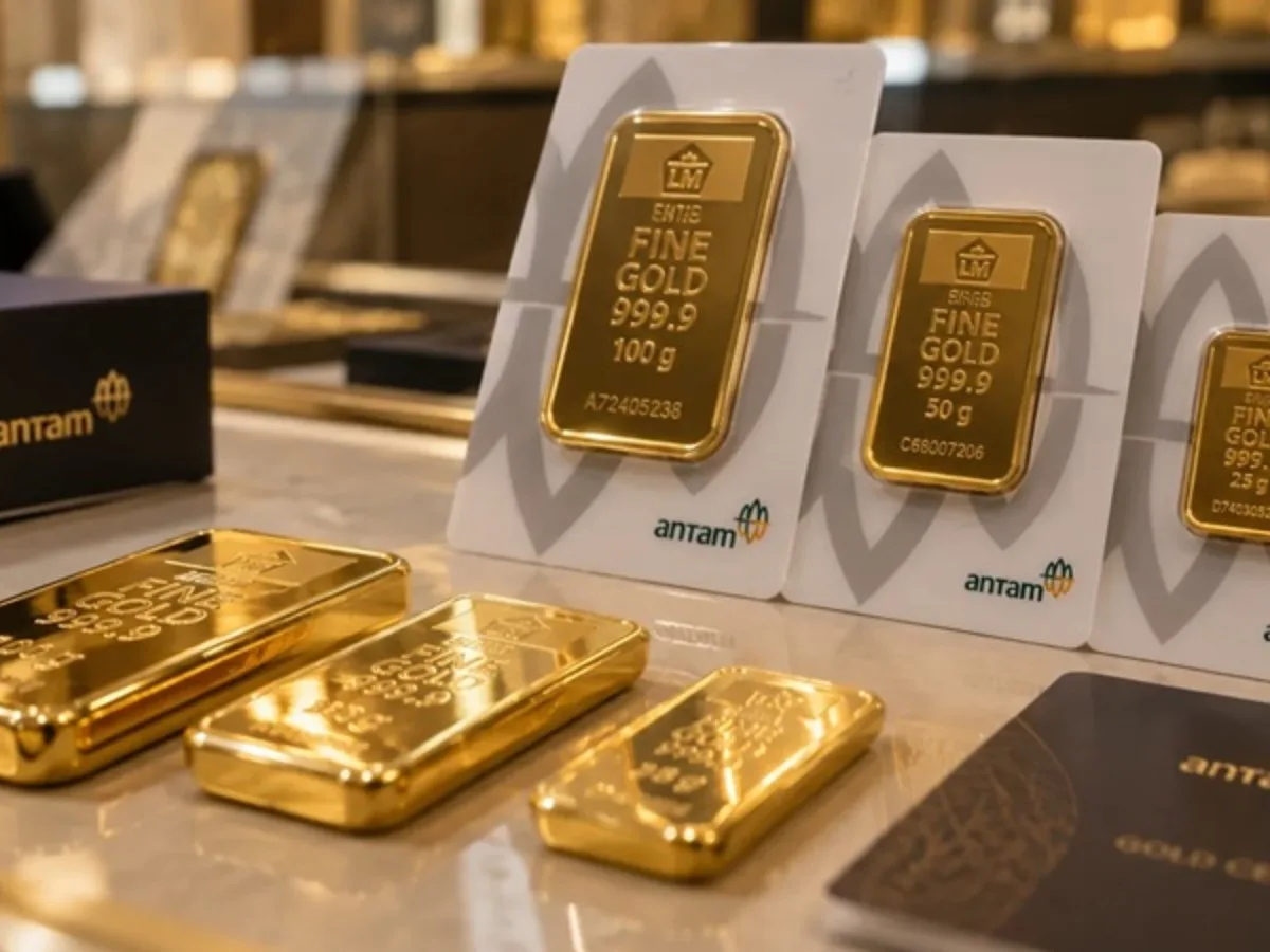 Harga Emas Antam Turun jadi Rp2,55 Juta per Gram
