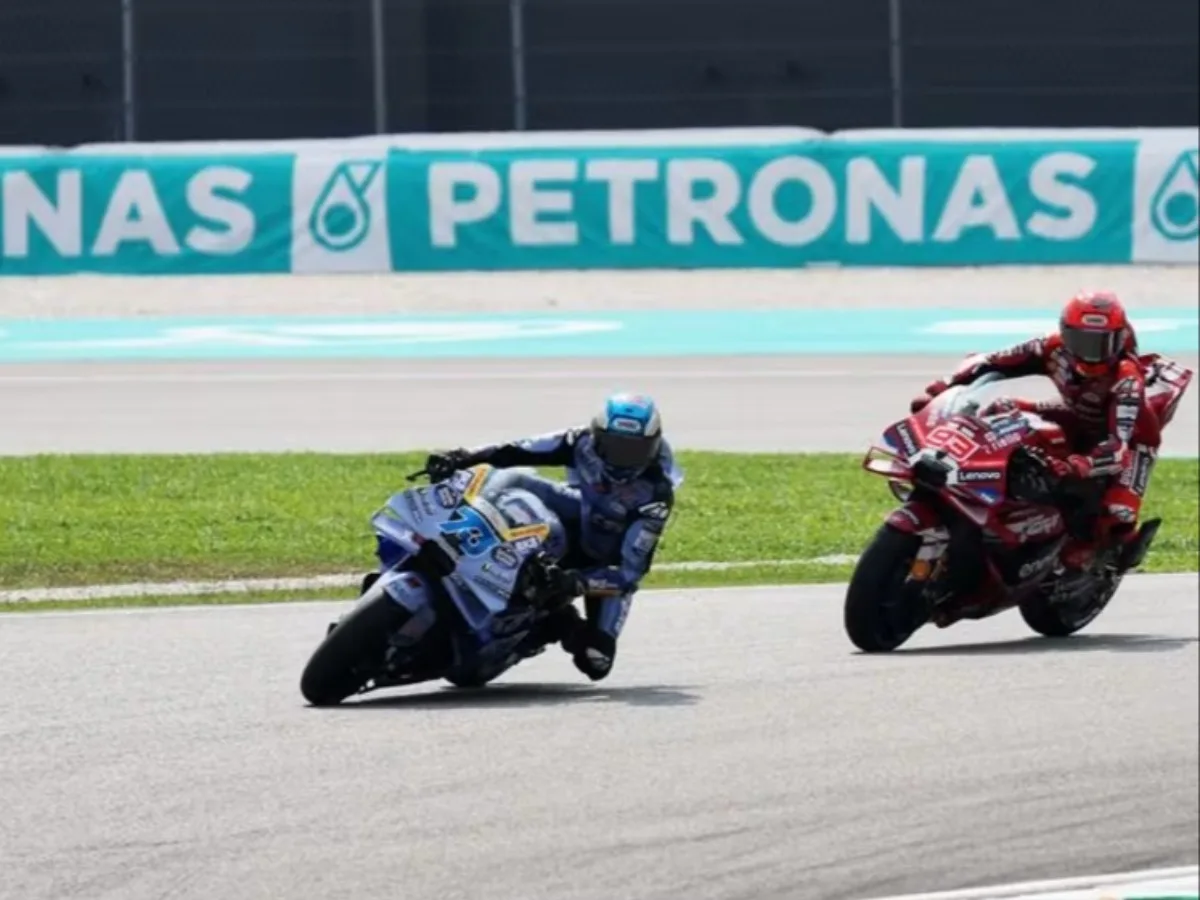 MotoGP Sepang: Marquez Kokoh, Acosta Curi Poin di Sprint Race